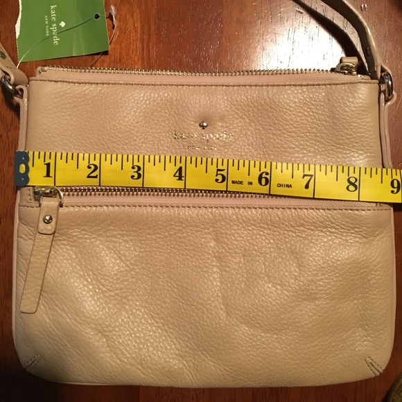 Kate Spade ♠️ purse - Picture 6 of 6